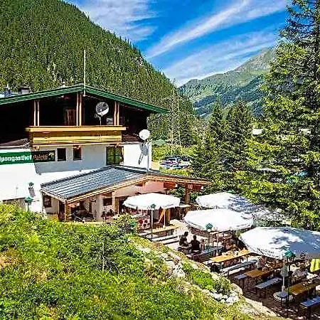 Alpengasthof Paletti Hotel Uttendorf